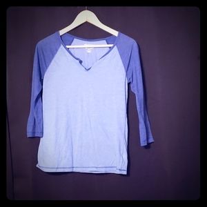 Baseball tee